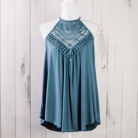 ✨LAST ONE!✨The Alice Blouse - Picture 2 of 4